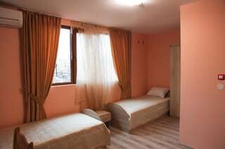Отель Meatsa Hotel Кырджали Двухместный номер с 2 отдельными кроватями-37